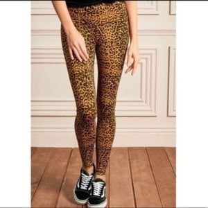 Stella & Dot leopard leggings, EUC 🐆